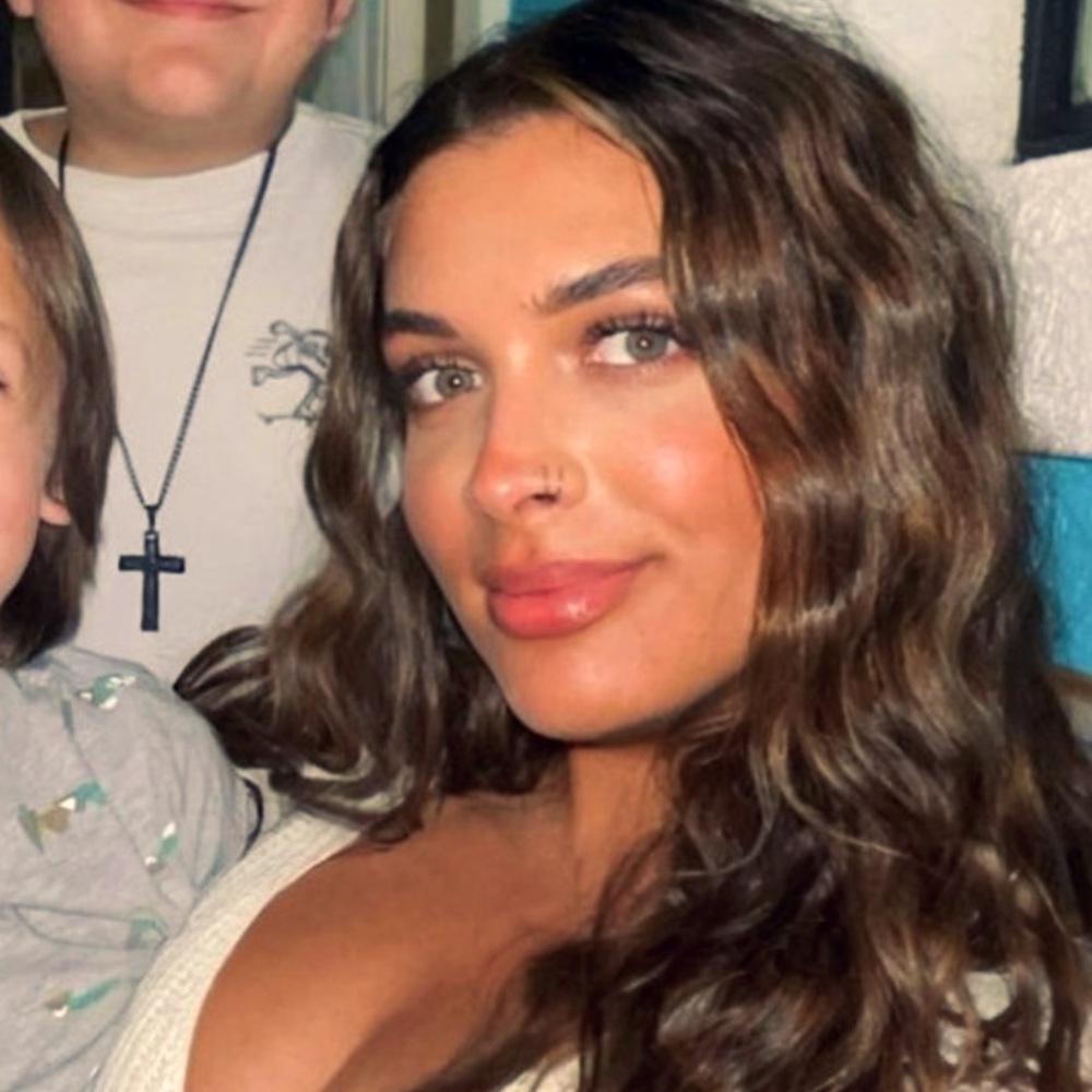 Meet your Posher, Skyler